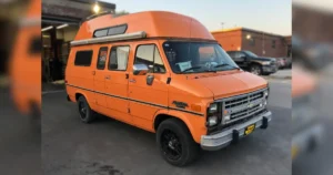 Chevy G20 Getaway Van (1989) – Complete Vinyl Wrap Transformation